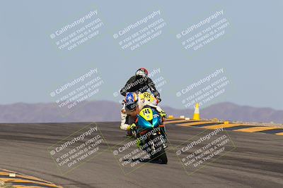 media/Oct-08-2023-CVMA (Sun) [[dbfe88ae3c]]/Race 3 Amateur Supersport Middleweight/